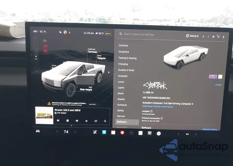 2025 Tesla Cybertruck All-Wheel Drive z USA, uszkodzony, nr VIN 7G2CEHED1SA081551